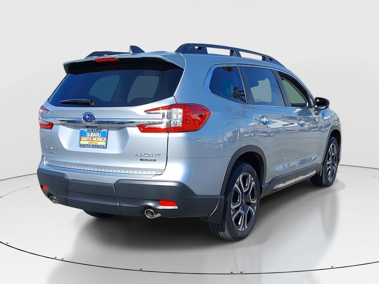 Certified 2025 Subaru Ascent Touring w/ Popular Package #2 image 7