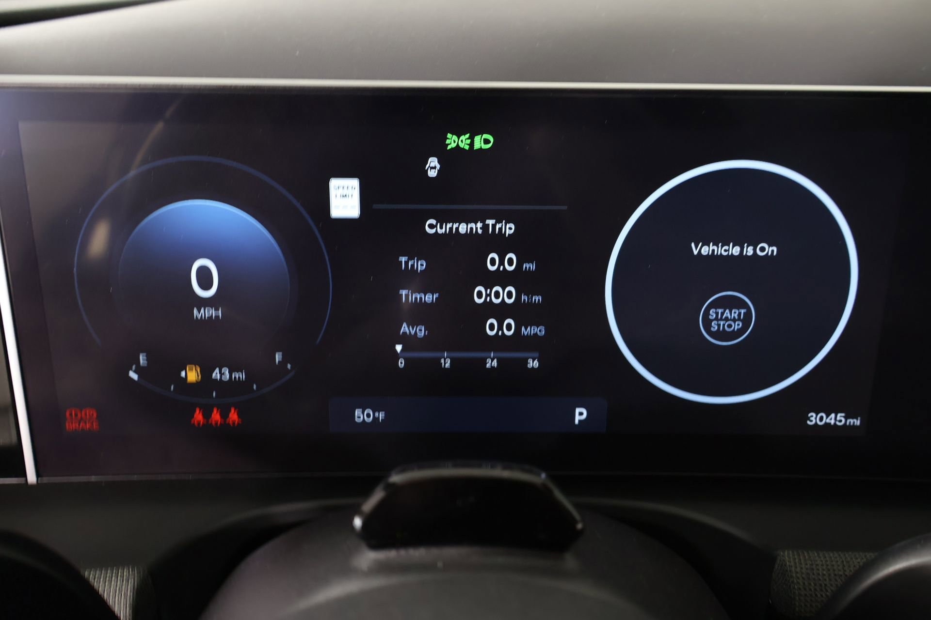 Certified 2025 Hyundai Santa Cruz Limited image 4