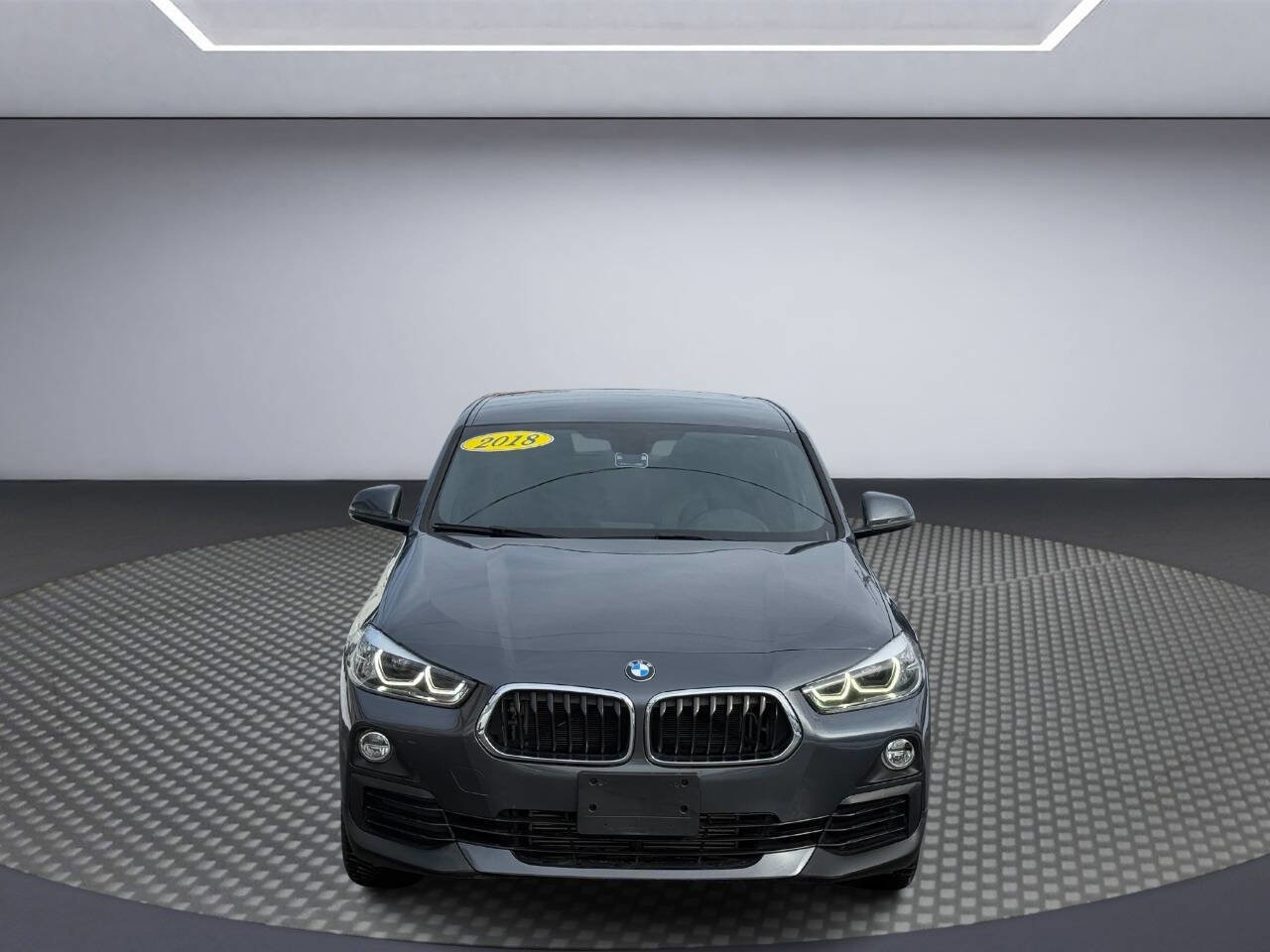 Used 2018 BMW X2 xDrive28i image 2