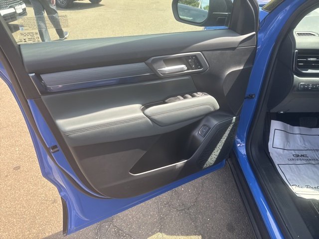 New 2026 GMC Terrain AT4 w/ Convenience Package III image 13