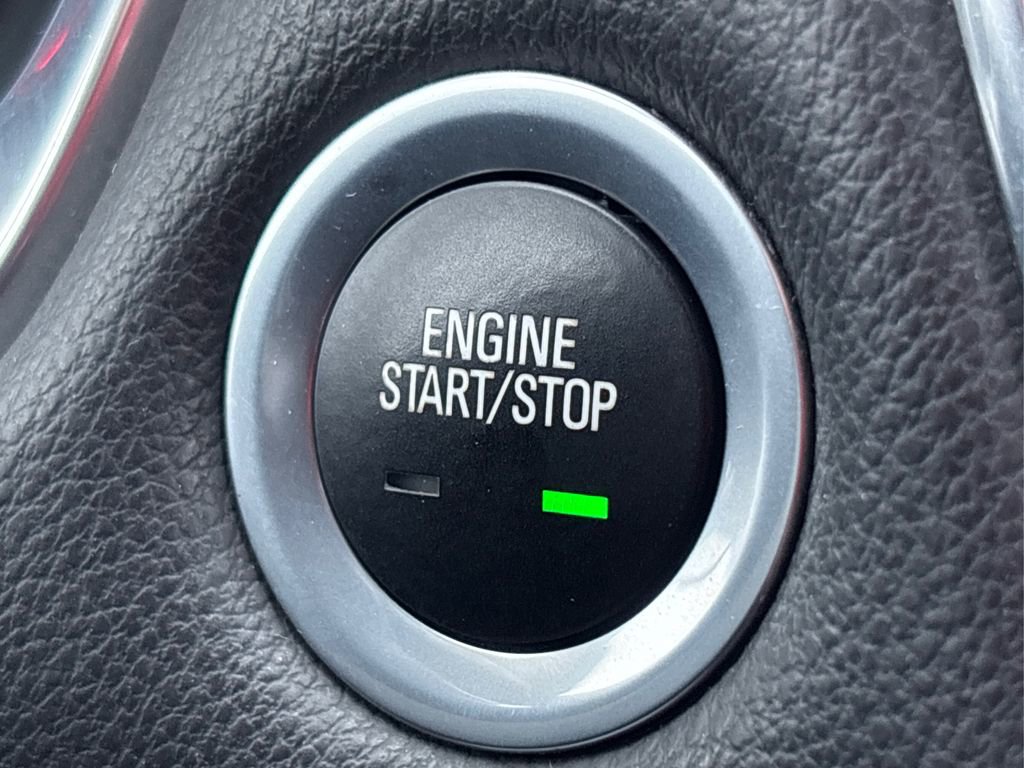 Used 2019 Chevrolet Traverse LT image 29