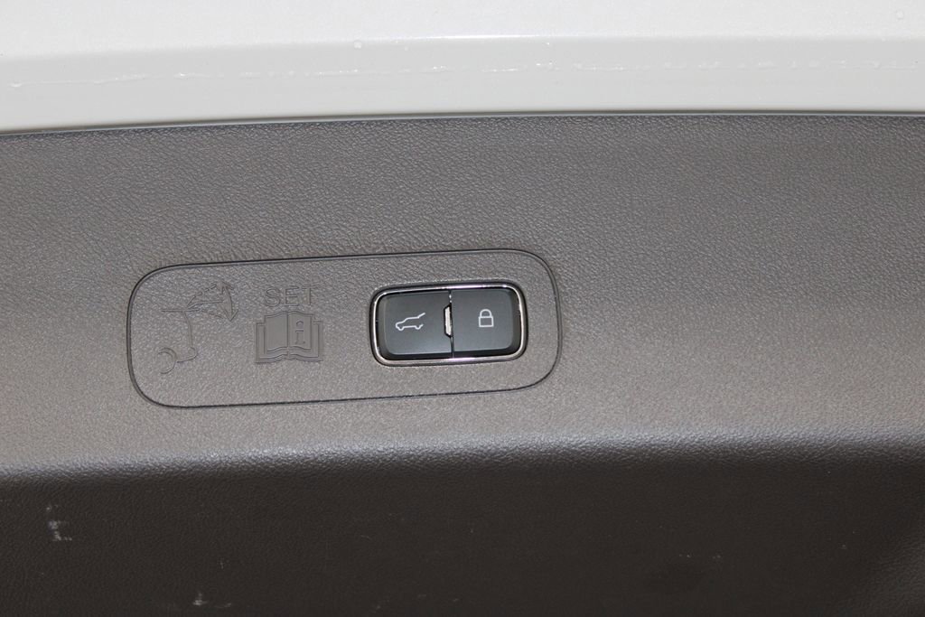 Used 2022 Lincoln Aviator Reserve w/ Elements Package Plus image 17