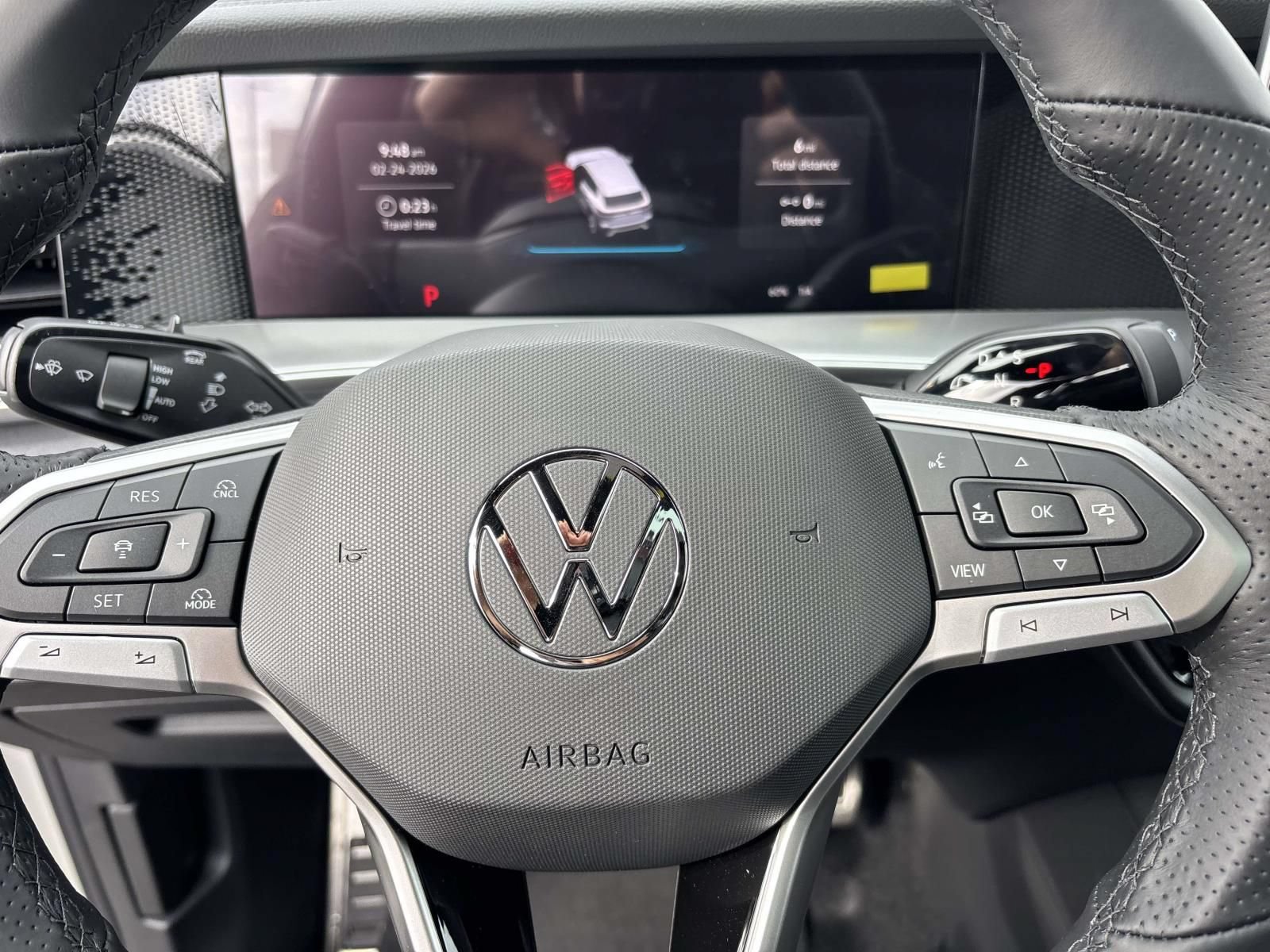 Used 2026 Volkswagen Tiguan SE R-Line AWD/4WD image 16