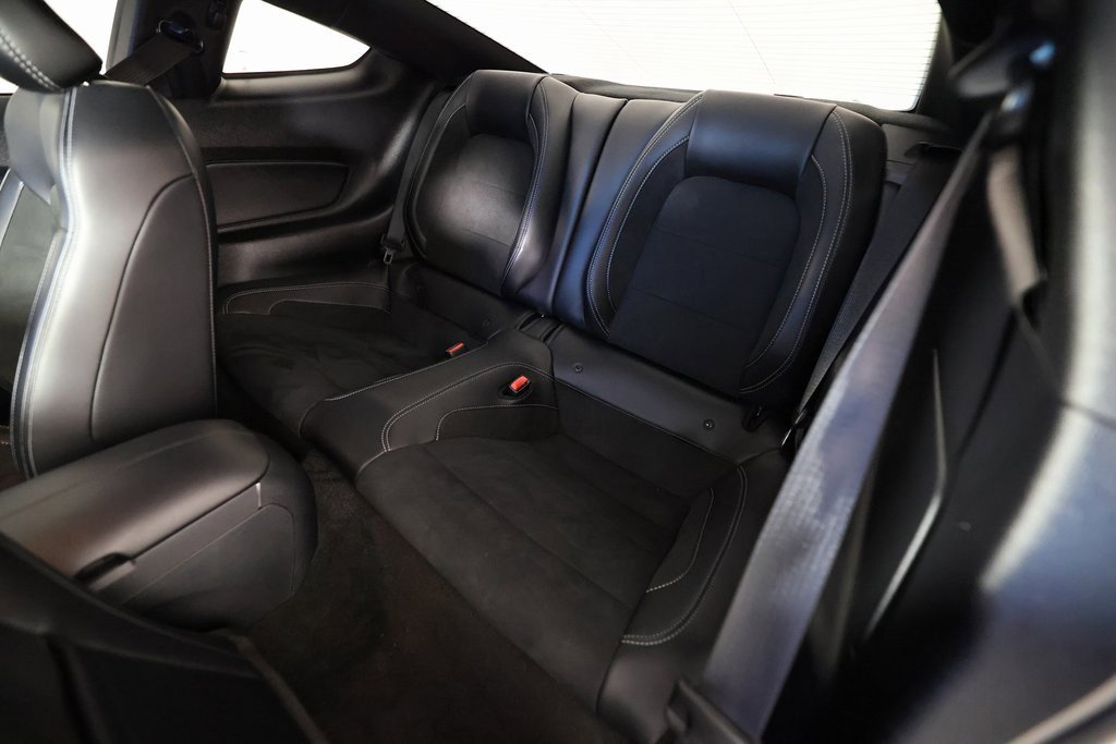 Used 2016 Ford Mustang Shelby GT350 w/ Technology Package image 12