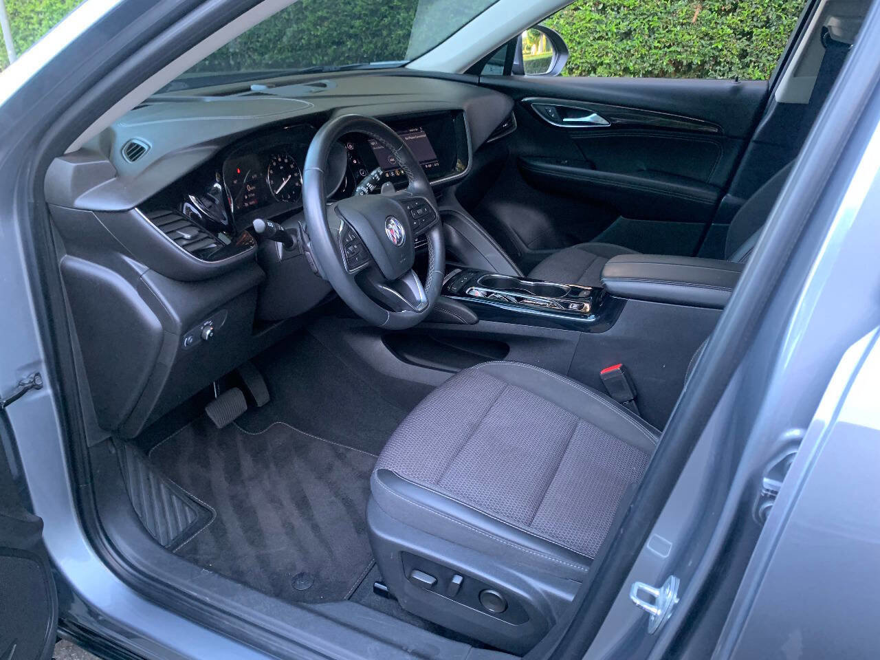 Used 2021 Buick Envision Preferred image 12