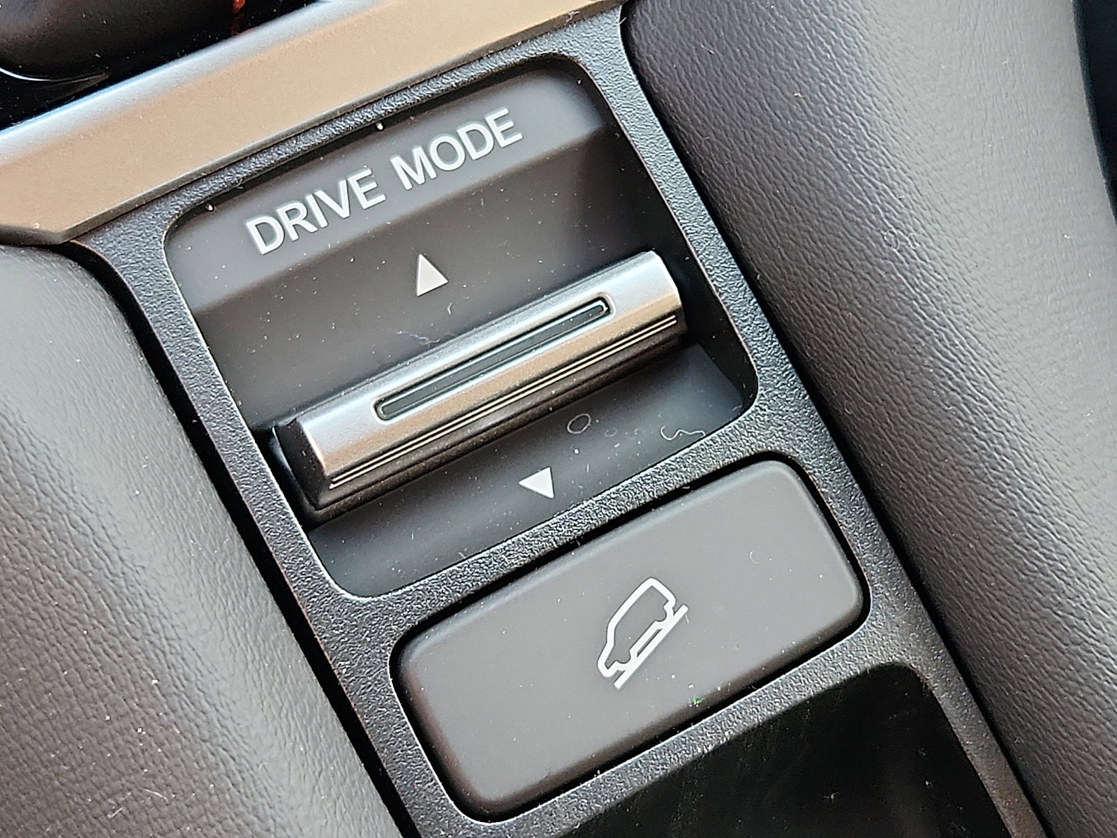 New 2026 Honda HR-V Sport image 14