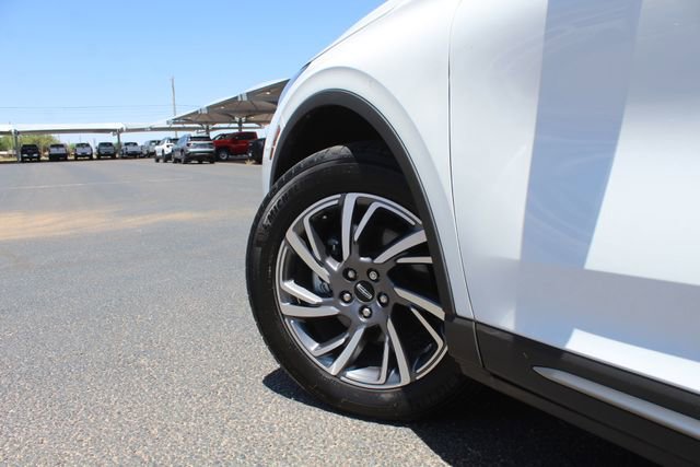Used 2023 Lincoln Corsair FWD w/ Equipment Group 102A image 11