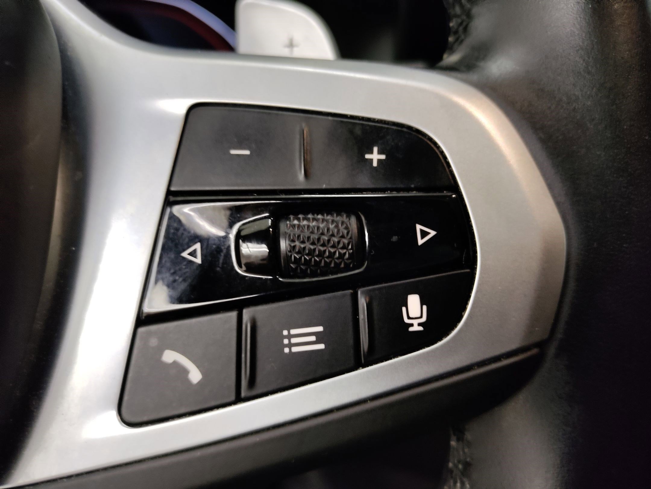 Certified 2023 BMW 540i w/ M Sport Package image 17