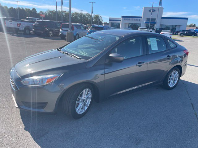 Used 2018 Ford Focus SE w/ Interior Protection Package FWD image 4