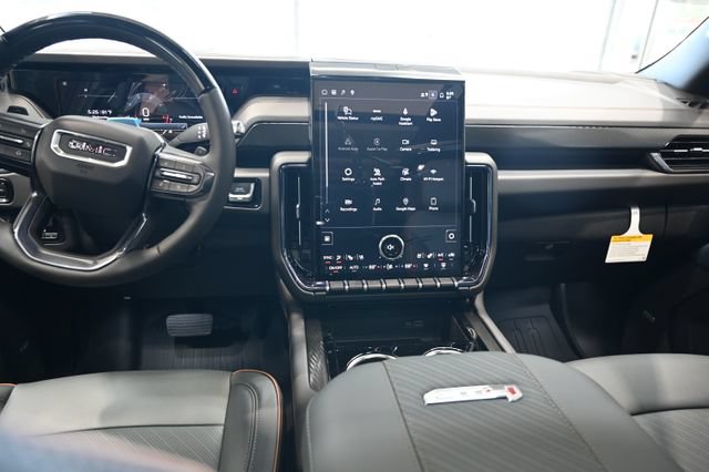 New 2026 GMC Yukon XL AT4 w/ AT4 Premium Plus Package AWD/4WD image 15