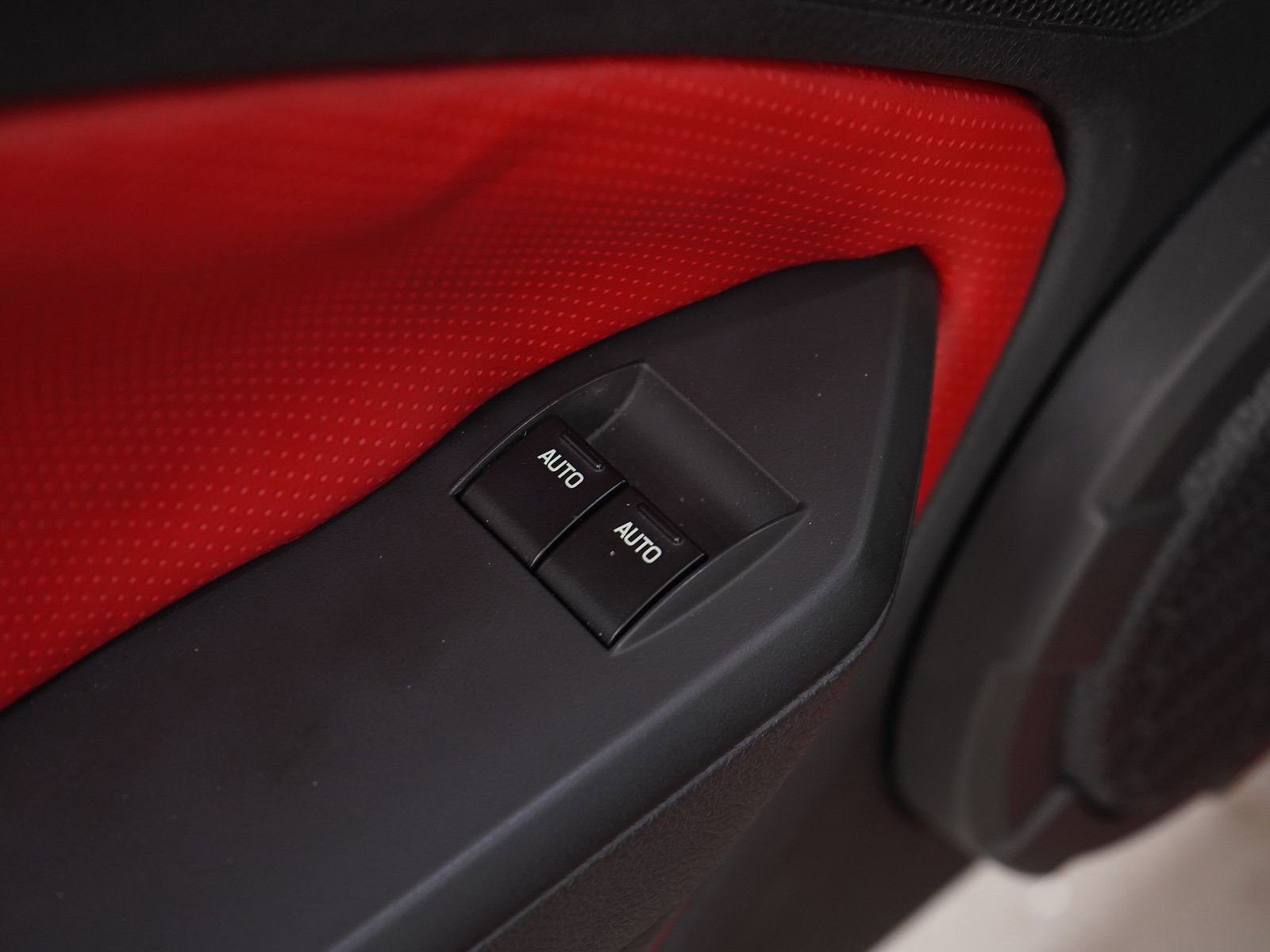 Used 2009 Ford Mustang Shelby GT500 image 16