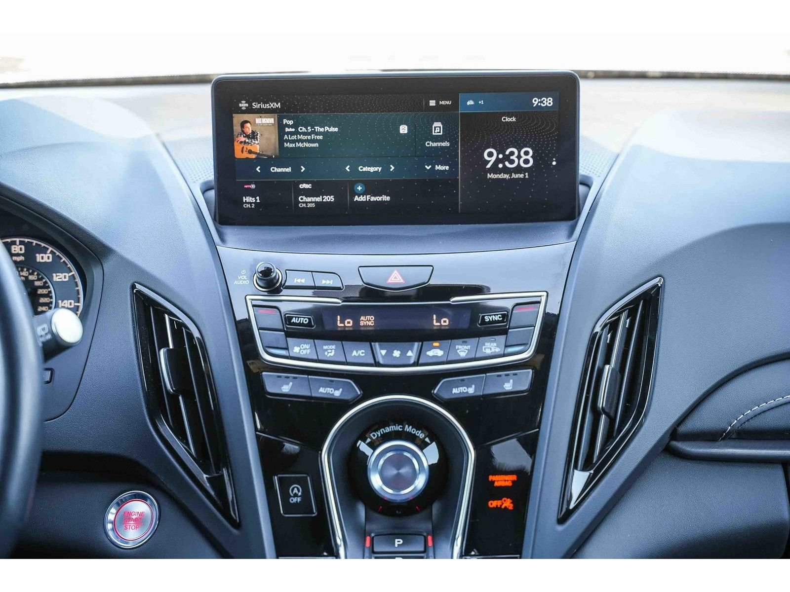 Used 2025 Acura RDX SH-AWD image 14