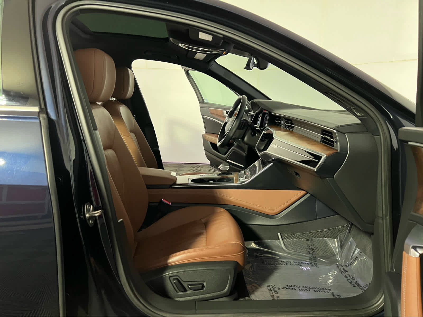 Used 2023 Audi A6 Premium Plus w/ Premium Plus Package image 28