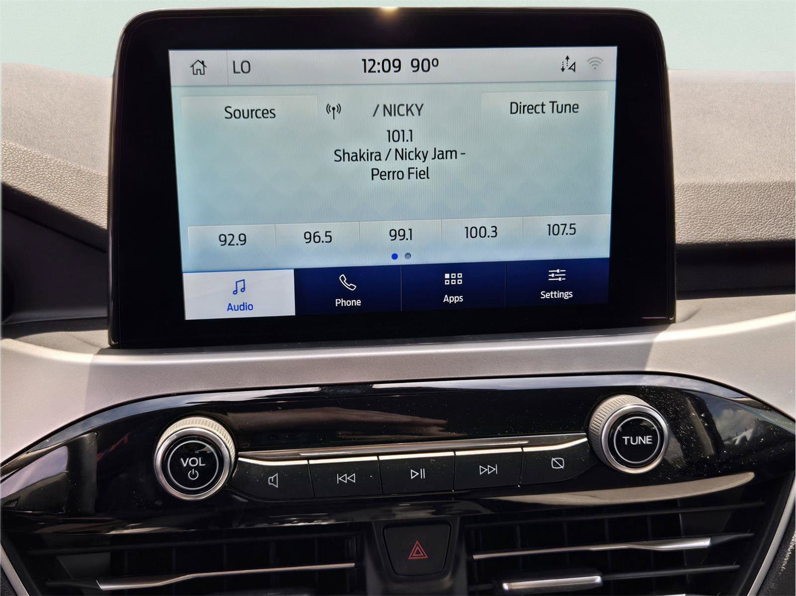 Used 2020 Ford Escape SE FWD image 15