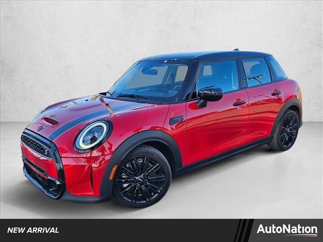 Certified 2024 MINI Cooper S image 1