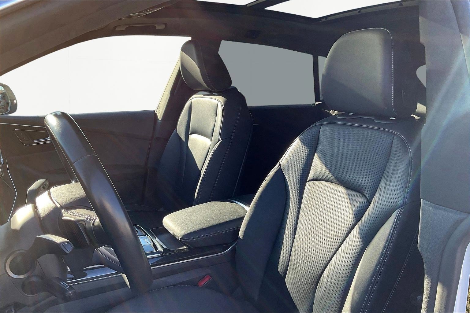 Used 2019 Audi Q8 Prestige image 22