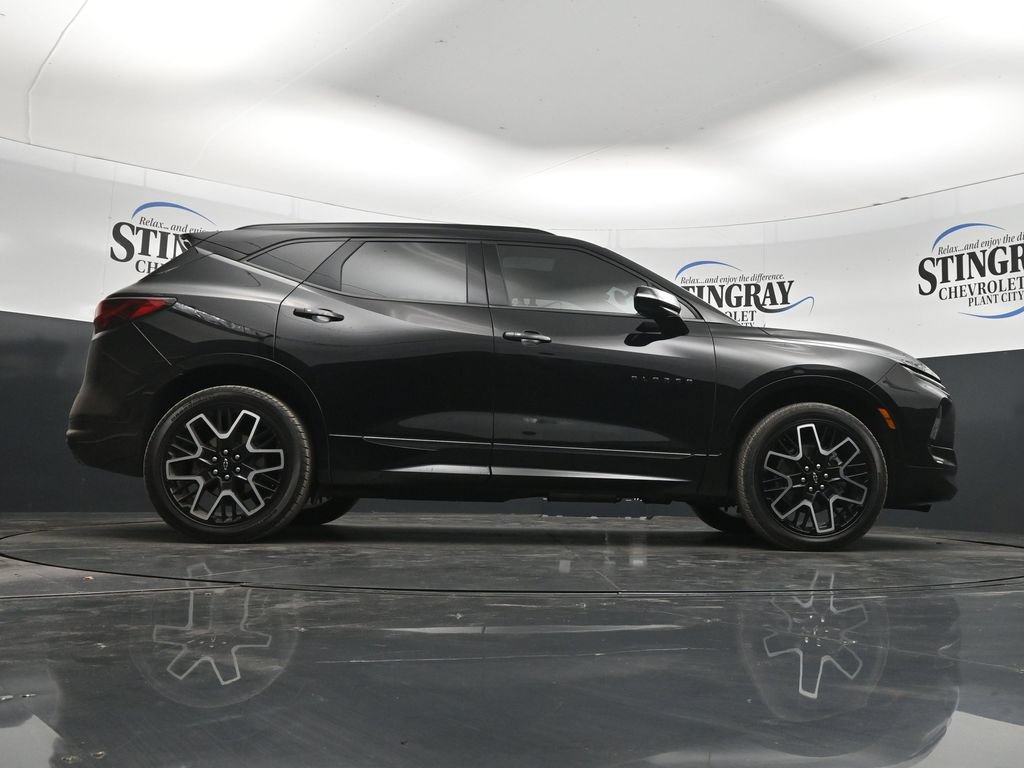 Certified 2023 Chevrolet Blazer RS w/ Driver Confidence II Package FWD image 33