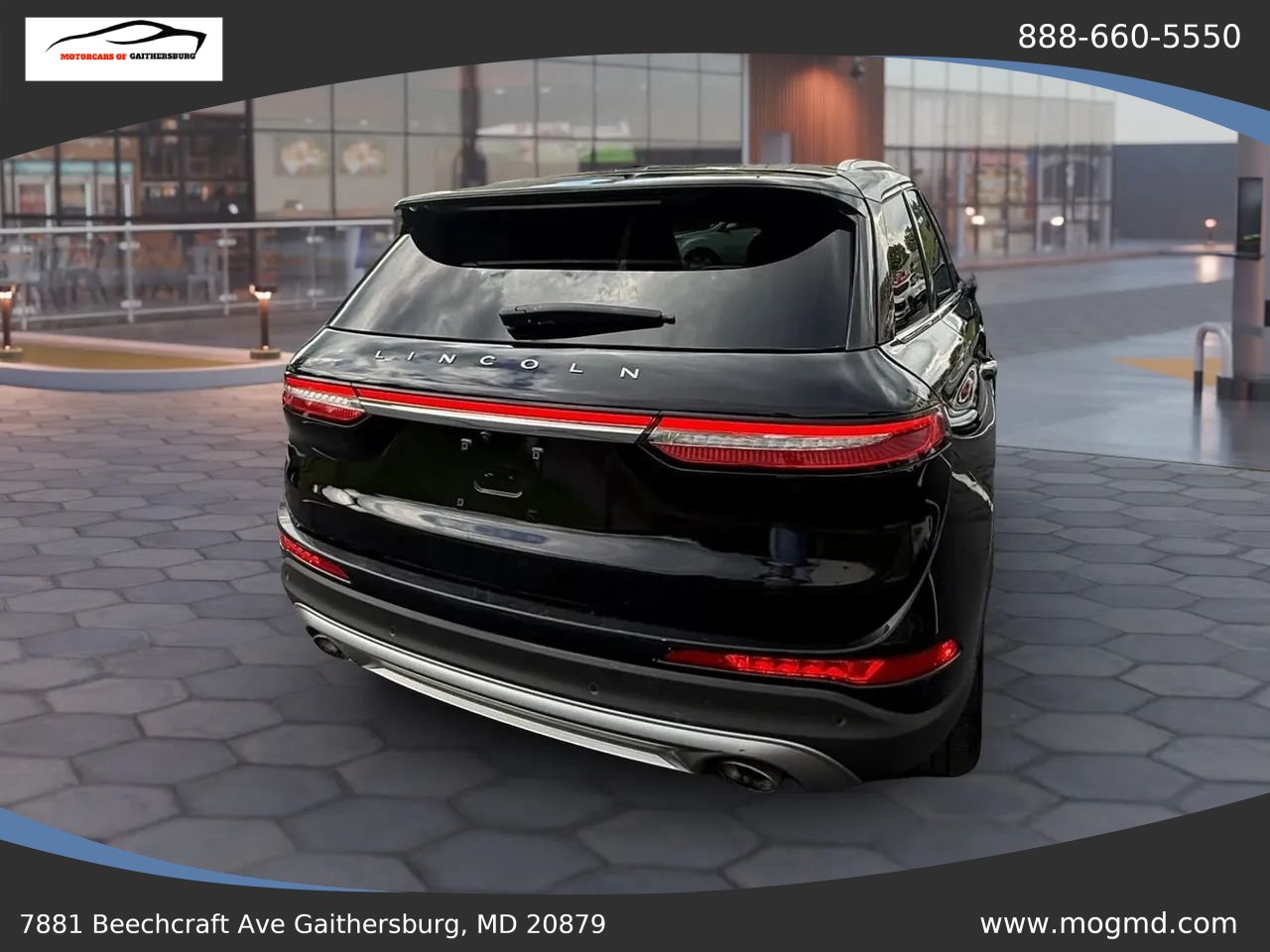 Used 2022 Lincoln Corsair AWD w/ Premium Package image 5