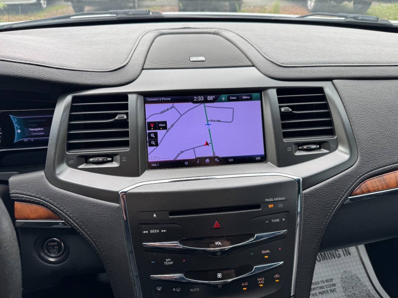 Used 2013 Lincoln MKS FWD image 18