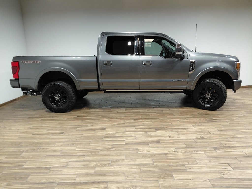 Used 2021 Ford F350 Platinum w/ Tremor Off-Road Package image 25