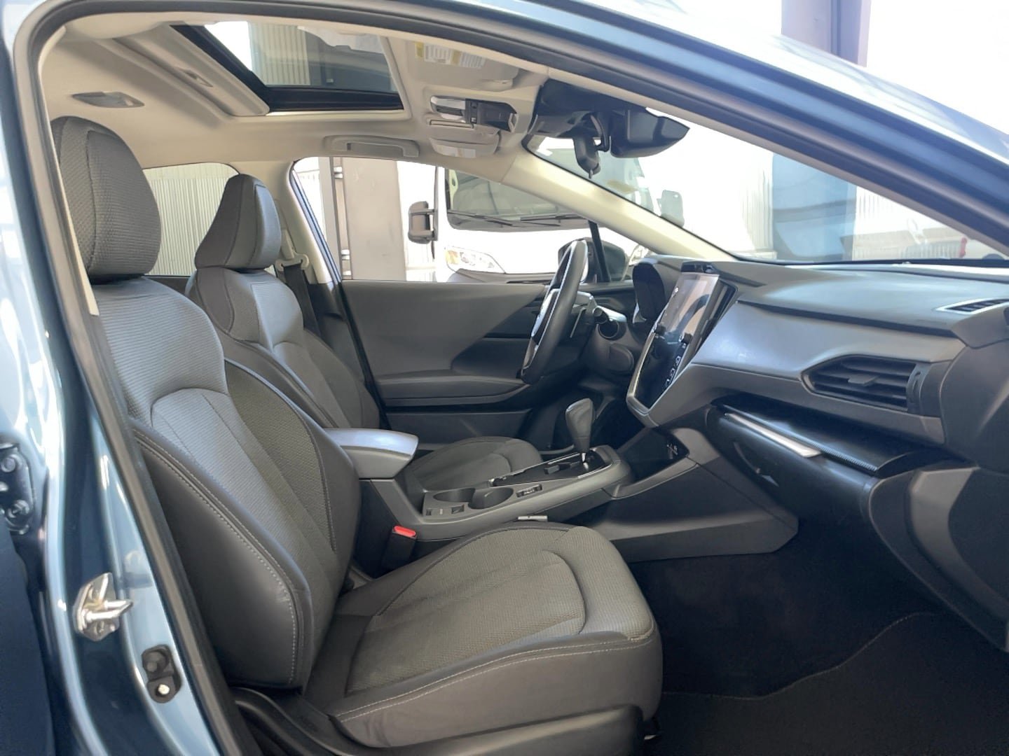 Used 2024 Subaru Crosstrek 2.0i Premium AWD/4WD image 23