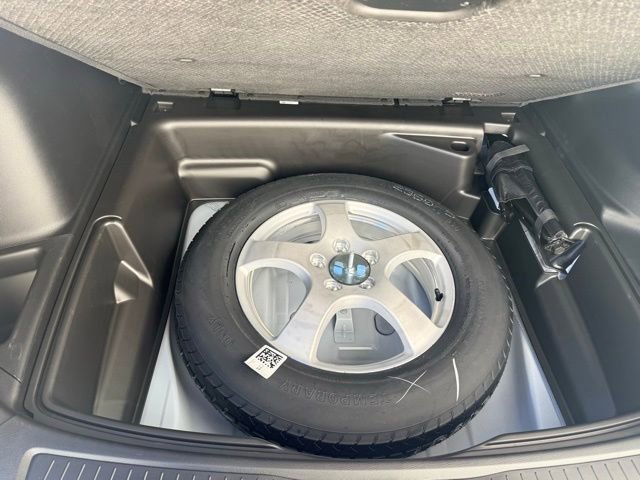 New 2026 Jeep Grand Cherokee Laredo image 8