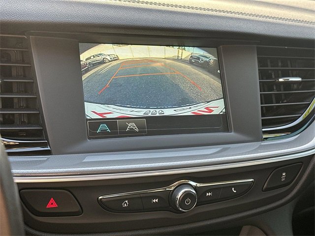 Used 2018 Buick Regal Preferred image 13