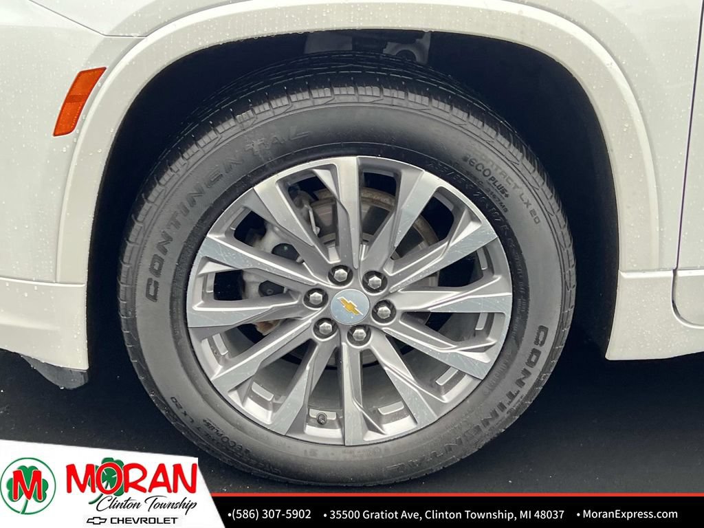 Certified 2023 Chevrolet Traverse Premier w/ LPO, Floor Liner Package AWD/4WD image 11