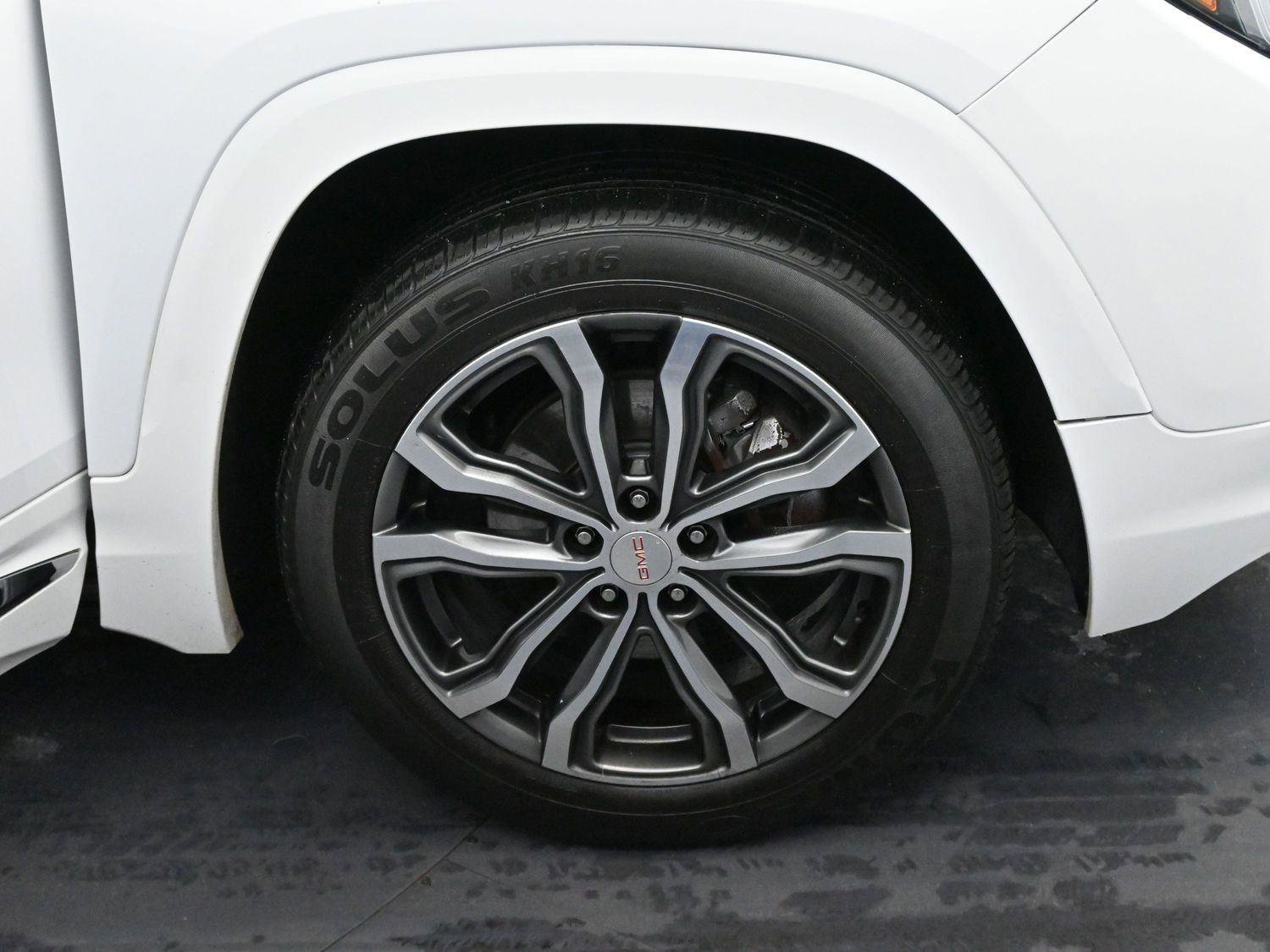 Used 2019 GMC Terrain Denali w/ Driver Alert Package II image 37