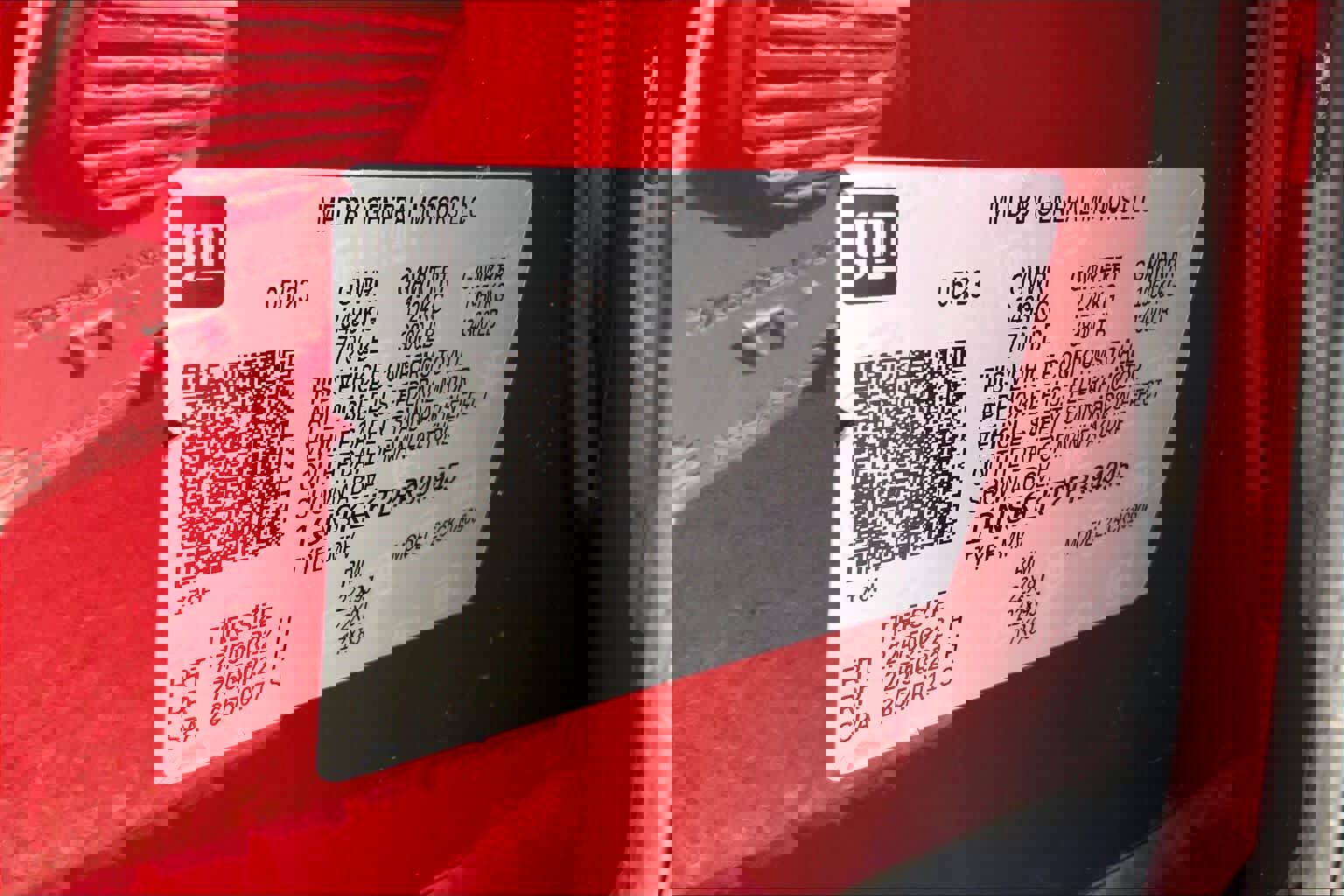 Used 2023 Chevrolet Suburban RST w/ Luxury Package image 37