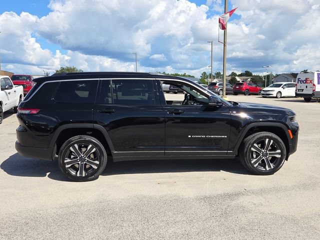 New 2027 Jeep Grand Cherokee L Limited w/ Technology Group II RWD image 15