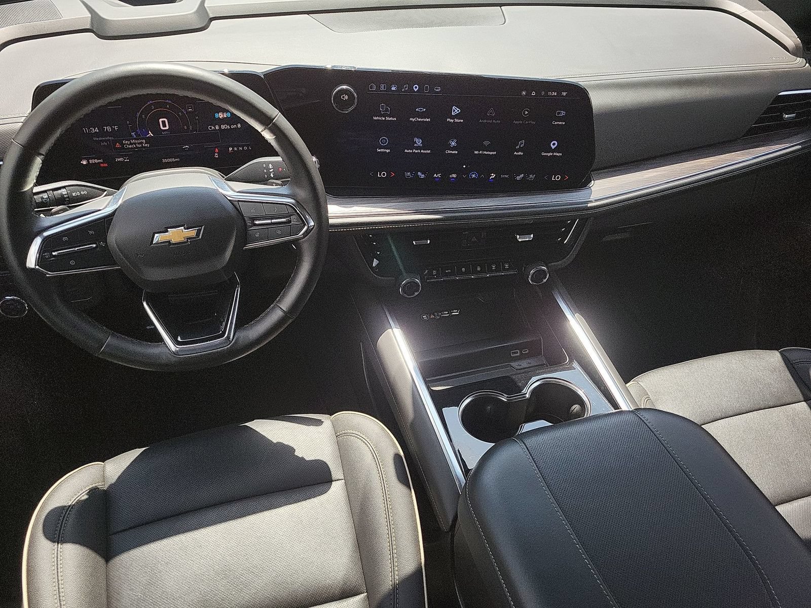 Certified 2025 Chevrolet Suburban Premier AWD/4WD image 19