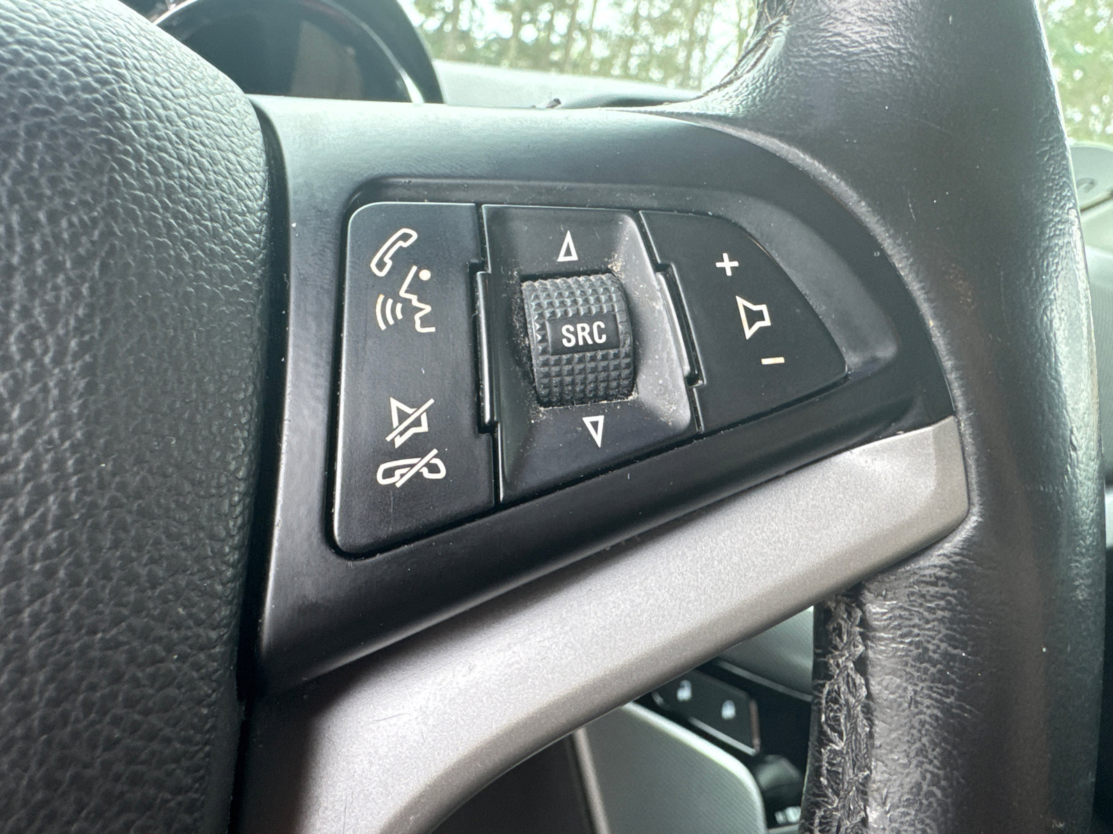 Used 2014 Chevrolet Cruze LTZ w/ RS Package image 30