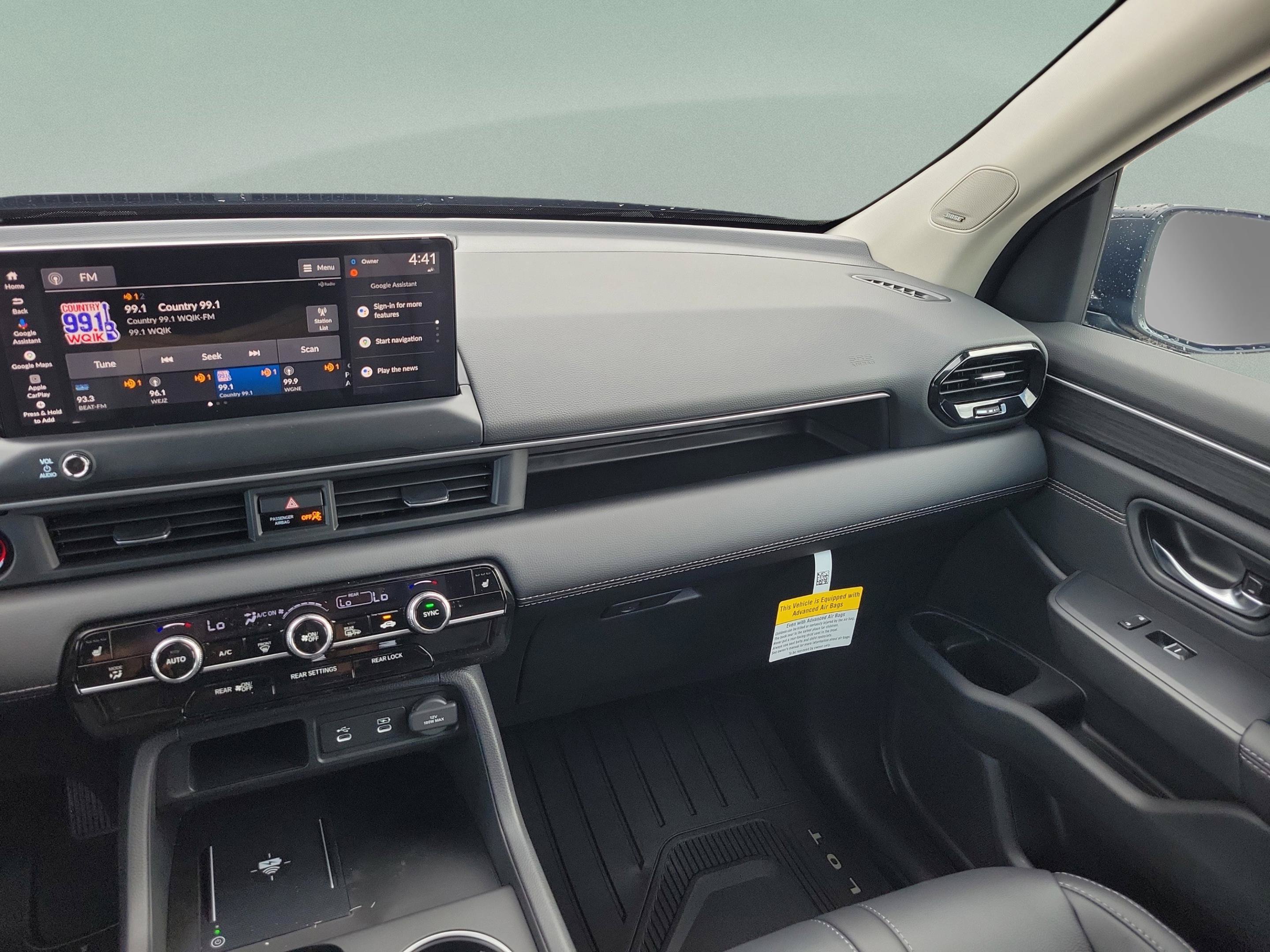 New 2026 Honda Pilot Touring image 17