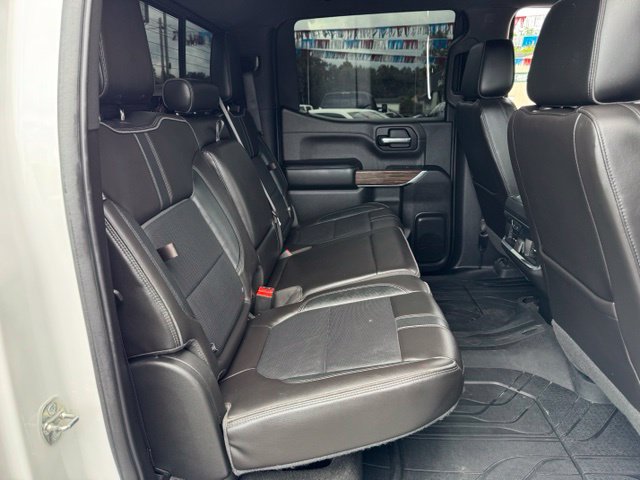 Used 2019 Chevrolet Silverado 1500 High Country w/ Technology Package AWD/4WD image 19