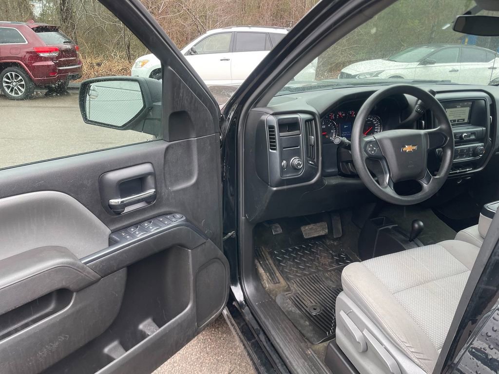Used 2018 Chevrolet Silverado 1500 W/T w/ WT Fleet Convenience Package AWD/4WD image 10