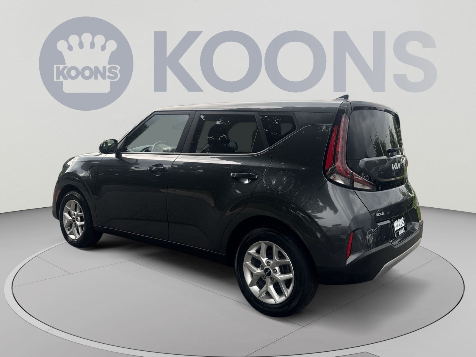 Used 2024 Kia Soul LX w/ Option Group 015 FWD image 4
