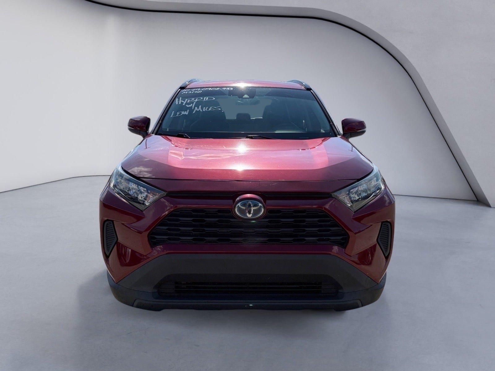 Used 2020 Toyota RAV4 LE w/ All Weather Liner Package AWD/4WD image 8