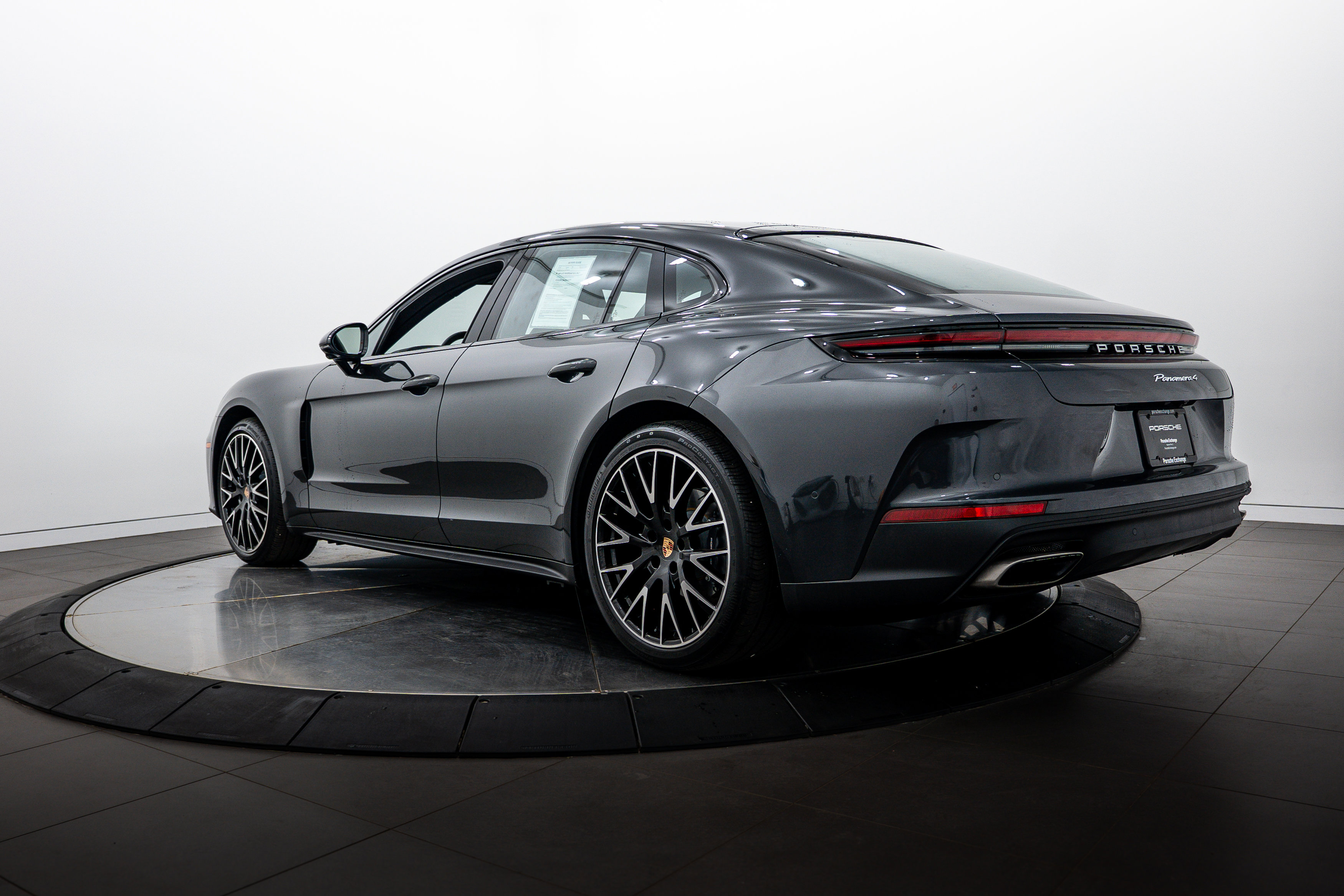 Certified 2026 Porsche Panamera 4 AWD/4WD image 3