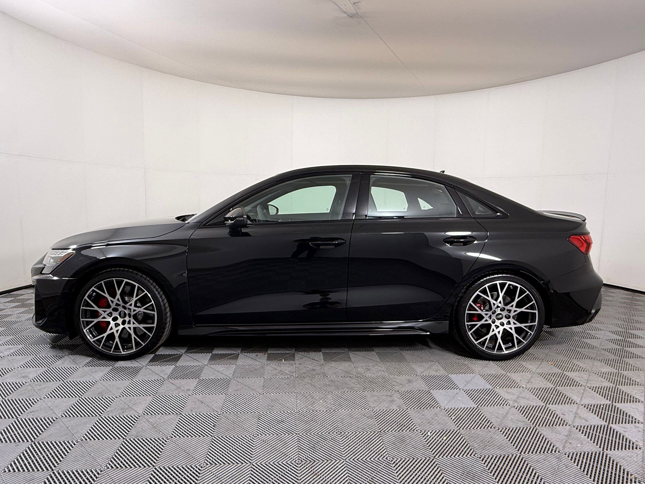 New 2026 Audi RS 3 image 2
