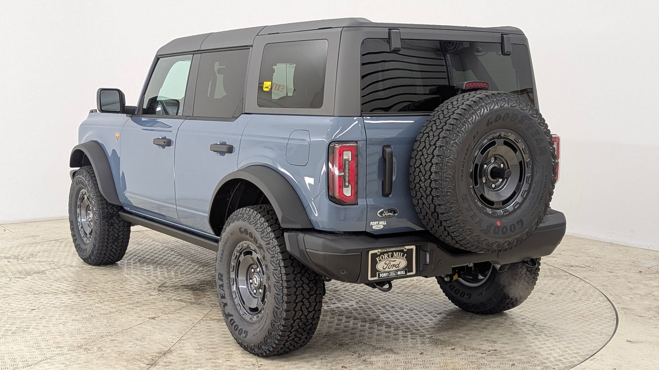 New 2025 Ford Bronco Badlands w/ Sasquatch Package image 3