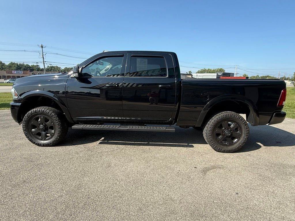 Used 2014 RAM 2500 Laramie w/ Black Appearance Group AWD/4WD image 6