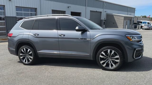 Used 2022 Volkswagen Atlas SEL Premium image 9