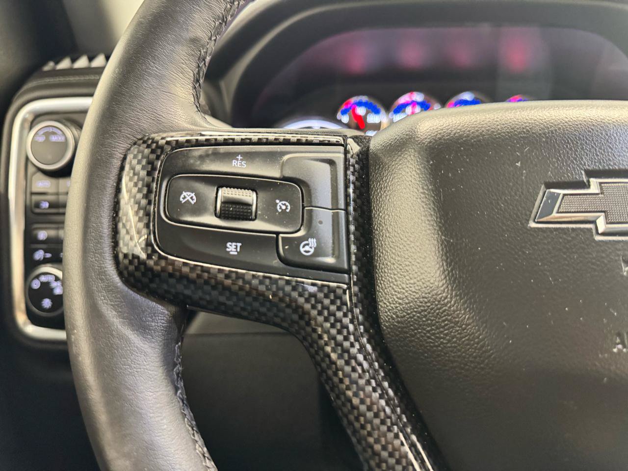 Used 2021 Chevrolet Silverado 1500 RST w/ Convenience Package II AWD/4WD image 19