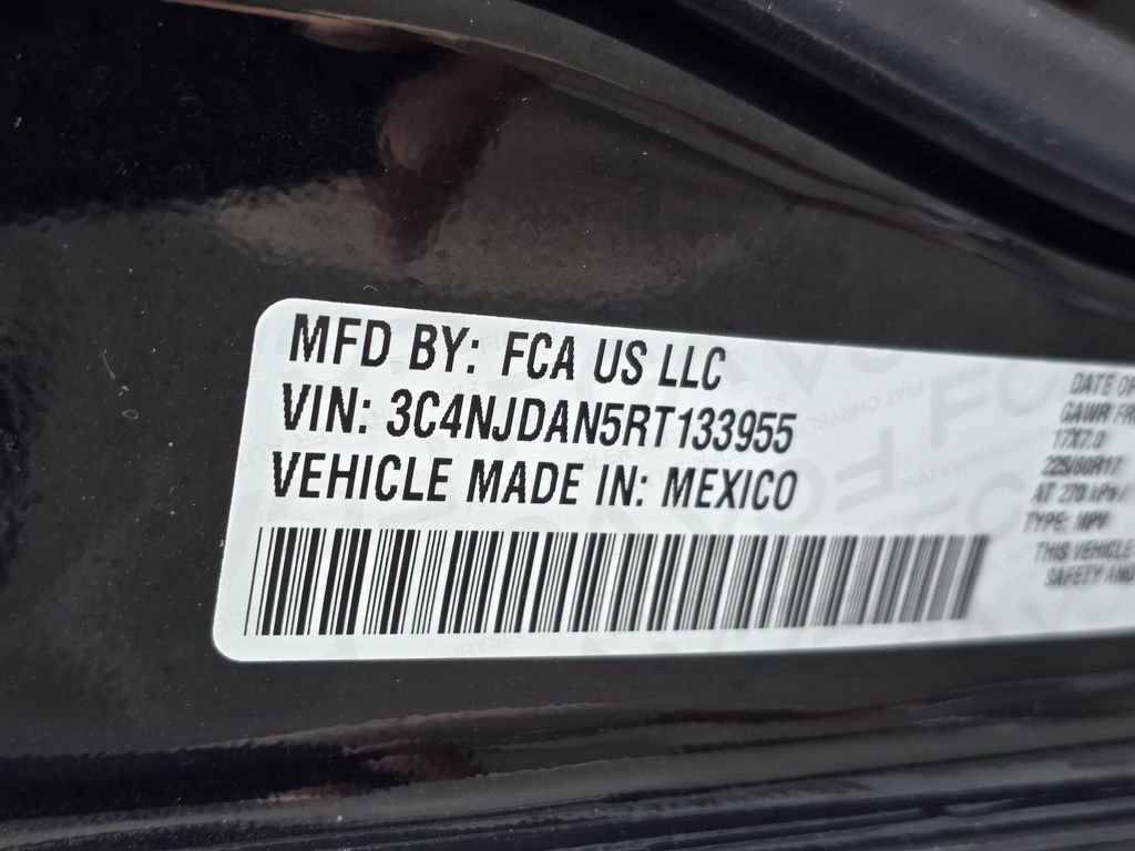 Used 2024 Jeep Compass Sport image 35