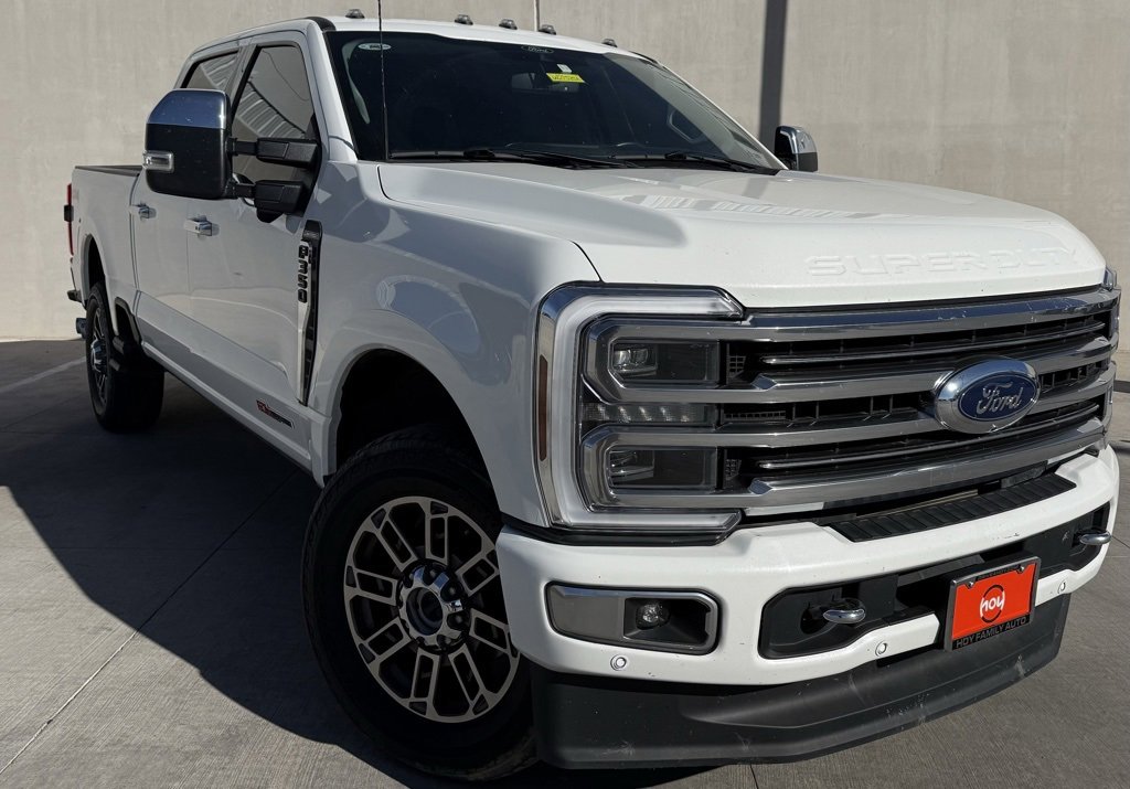 Used 2024 Ford F350 Limited image 1