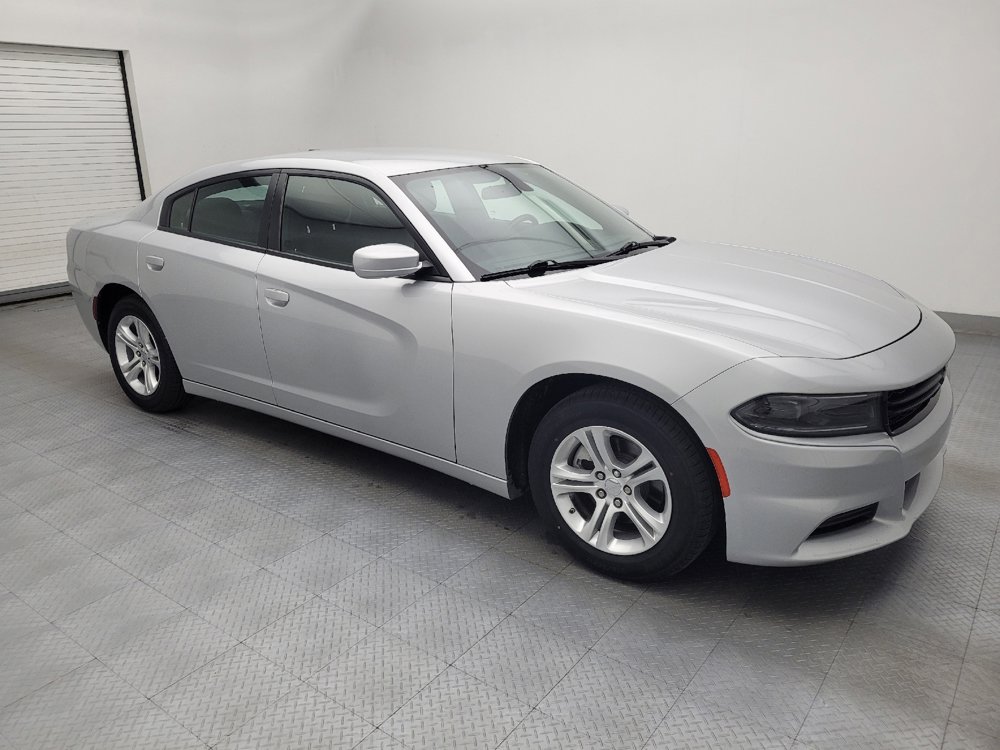 Used 2022 Dodge Charger SXT RWD image 11