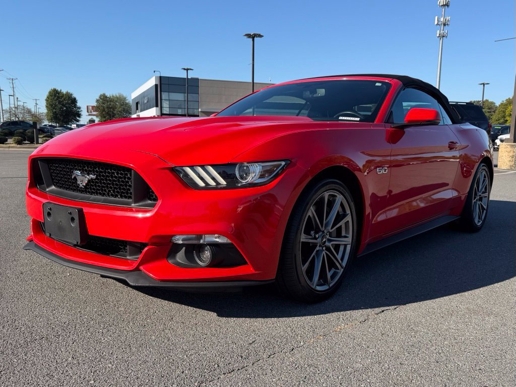 Used 2015 Ford Mustang GT Premium w/ Equipment Group 401A RWD image 3
