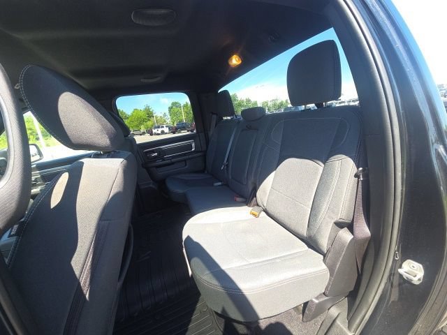 Used 2022 RAM 1500 Warlock AWD/4WD image 14