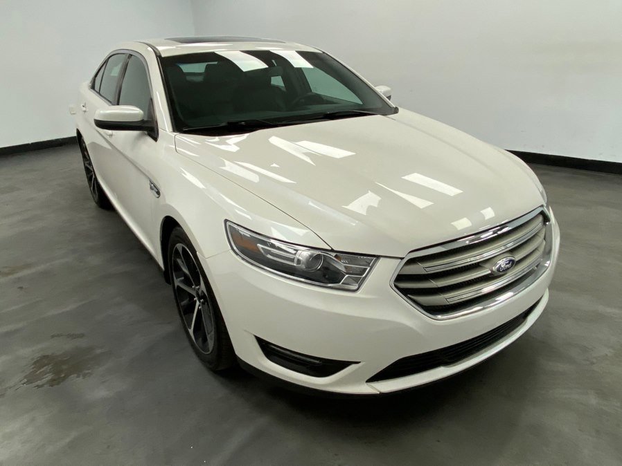 Used 2015 Ford Taurus SEL w/ Equipment Group 201A FWD image 8